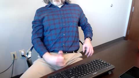 Snapshot of studbro41 chatting on 12, 3, 2025 studbro41 online show from 12, 3, 2025