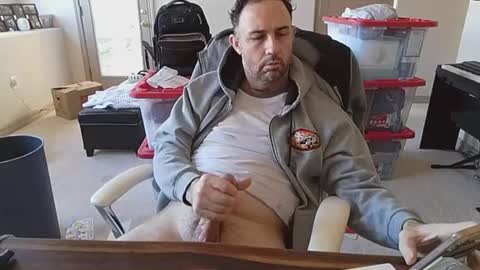 Snapshot of stukeswg chatting on 12, 3, 2025 Simon online show from 12, 3, 2025