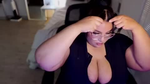 stunnahaus online show from 22, 6, 2026