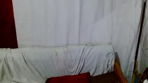 Snapshot of stunningamanda chatting on 1, 3, 2025 stunningamanda online show from 1, 3, 2025
