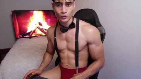 stylish man online show from 4, 6, 2026
