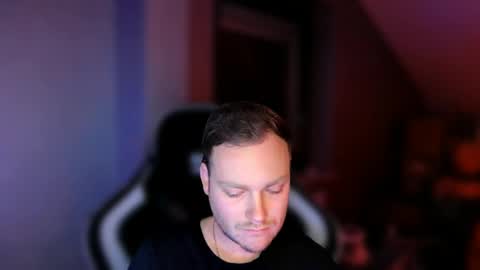 Snapshot of sub_austr chatting on 18, 2, 2025 sub_austr online show from 18, 2, 2025