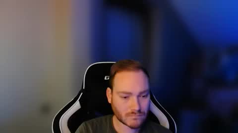 Snapshot of sub_austr chatting on 16, 12, 2025 sub_austr online show from 16, 12, 2025