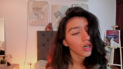 Snapshot of sublimetouch chatting on 17, 1, 2025 Zoe online show from 17, 1, 2025