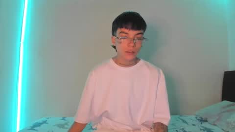 Snapshot of submissive_boyy_ chatting on 26, 12, 2024 nico online show from 26, 12, 2024