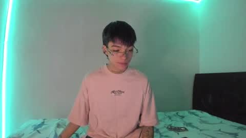 Snapshot of submissive_boyy_ chatting on 12, 1, 2025 nico online show from 12, 1, 2025