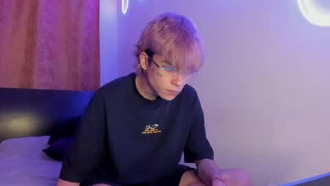 nico online show from 9, 4, 2026