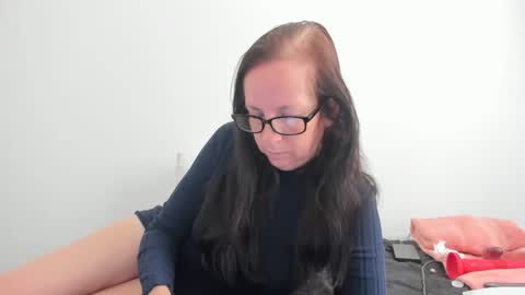 Submissie Peach Goddess online show from 8, 5, 2026
