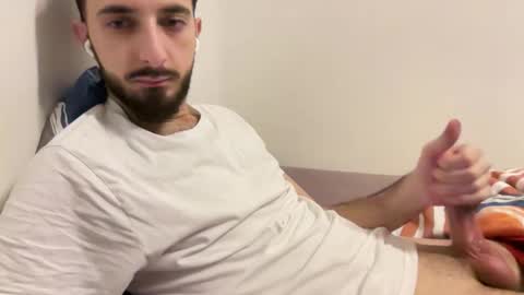 Snapshot of subzeroni chatting on 23, 10, 2025 subzeroni online show from 23, 10, 2025