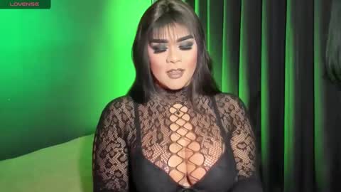 JADE ELYSE online show from 8, 11, 2025