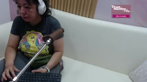 Sucky  online show from 30, 5, 2026