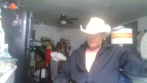 SUCKITU812 online show from 2, 2, 2026