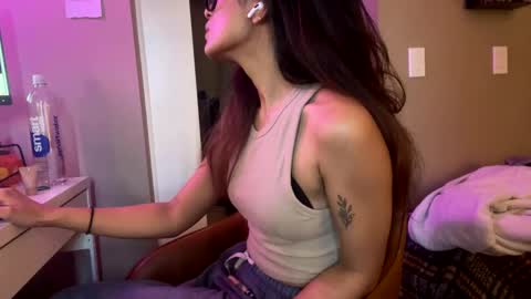 SaraSabeen online show from 12, 12, 2024