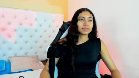 Snapshot of sue_stark chatting on 14, 5, 2026 sue_stark online show from 14, 5, 2026