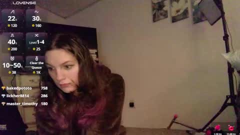 Snapshot of sufferbunny chatting on 14, 2, 2025 Nikki Sabel online show from 14, 2, 2025