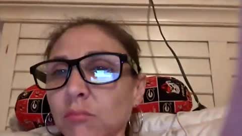 Snapshot of suga2023 chatting on 4, 10, 2025 suga2023 online show from 4, 10, 2025