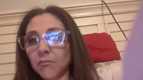 Snapshot of suga2023 chatting on 15, 11, 2025 suga2023 online show from 15, 11, 2025