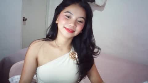 Snapshot of sugar_jazzz chatting on 16, 12, 2025 Rosiee online show from 16, 12, 2025