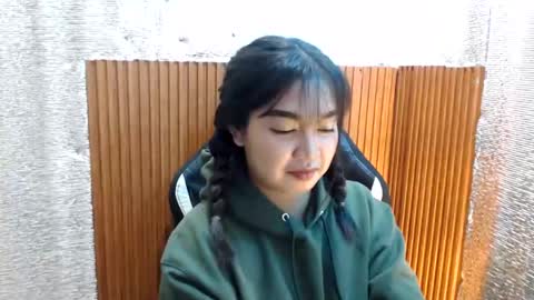 Sugar online show from 12, 2, 2025