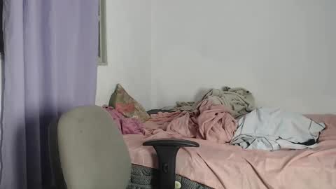 Snapshot of sugarhairy chatting on 18, 12, 2025 sour candy online show from 18, 12, 2025