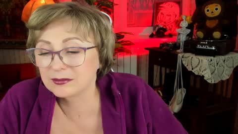 Vivien online show from 18, 12, 2024