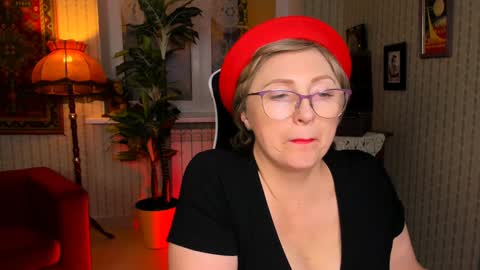 Vivien online show from 16, 1, 2025