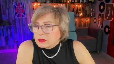 Vivien online show from 19, 1, 2025
