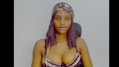 Snapshot of sugax_cuntwetxx chatting on 9, 9, 2025 Ivy online show from 9, 9, 2025