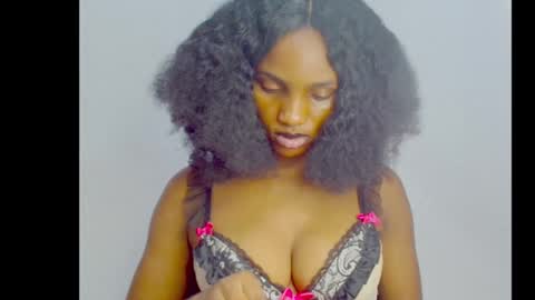 Snapshot of sugax_cuntwetxx chatting on 18, 11, 2025 Ivy online show from 18, 11, 2025