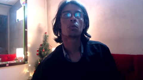 Snapshot of suggabrown_ chatting on 24, 12, 2024 suggabrown_ online show from 24, 12, 2024