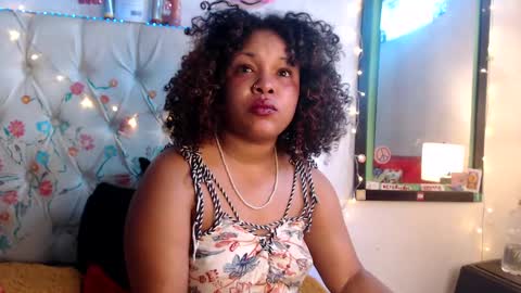 Snapshot of suggabrown_ chatting on 11, 2, 2025 suggabrown_ online show from 11, 2, 2025