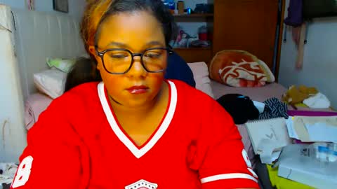 Cami   Back in 2 hours online show from 24, 1, 2025