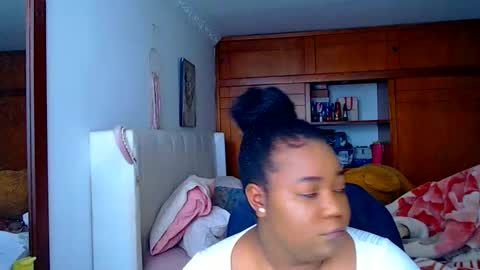 Cami   Back in 2 hours online show from 16, 11, 2025