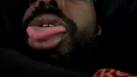 Snapshot of suggnight chatting on 16, 9, 2025 Let me be your knight that saves you online show from 16, 9, 2025