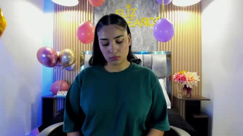Snapshot of sulay_kim chatting on 27, 5, 2026 Sulay online show from 27, 5, 2026