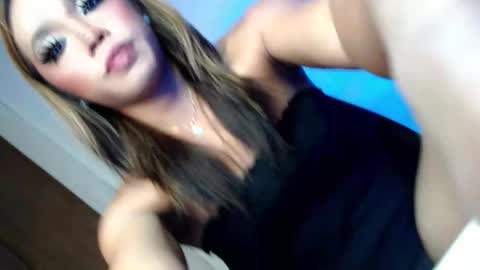 sultry_sirenxx online show from 31, 5, 2026