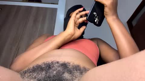 Snapshot of sultryaura chatting on 6, 2, 2026 maskedtemptress online show from 6, 2, 2026