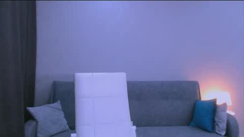 Snapshot of summer_finn chatting on 11, 11, 2025 Christina online show from 11, 11, 2025