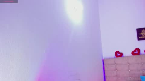 Snapshot of summer_girls01 chatting on 16, 11, 2025 summer_girls01 online show from 16, 11, 2025