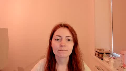 Summer Preston online show from 24, 2, 2025