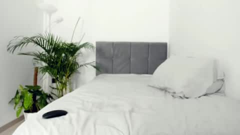 Snapshot of summer_sunshine_ chatting on 22, 2, 2025 Angel PVT show open online show from 22, 2, 2025