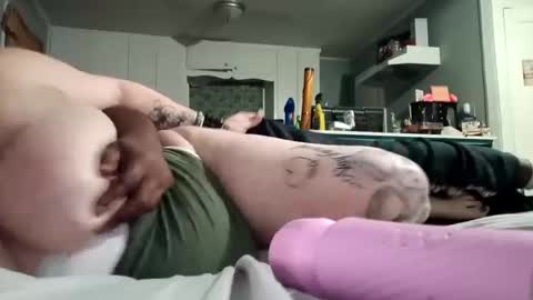 Snapshot of summerdivine69 chatting on 11, 10, 2025 Summer Divine online show from 11, 10, 2025