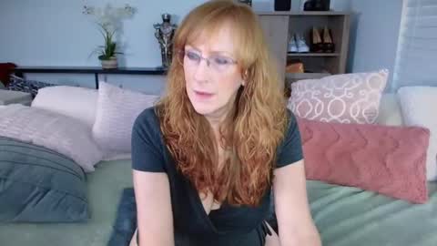 Snapshot of summerknightzzz chatting on 11, 2, 2025 SummerKnightzzz online show from 11, 2, 2025