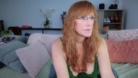 Snapshot of summerknightzzz chatting on 12, 3, 2025 SummerKnightzzz online show from 12, 3, 2025