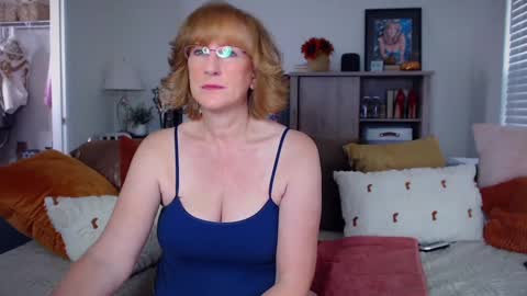 Snapshot of summerknightzzz chatting on 30, 9, 2025 SummerKnightzzz online show from 30, 9, 2025