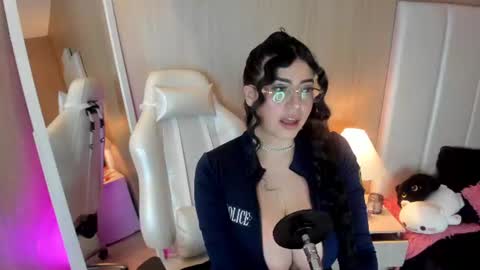 Snapshot of summerssangel chatting on 12, 7, 2026 - - online show from 12, 7, 2026