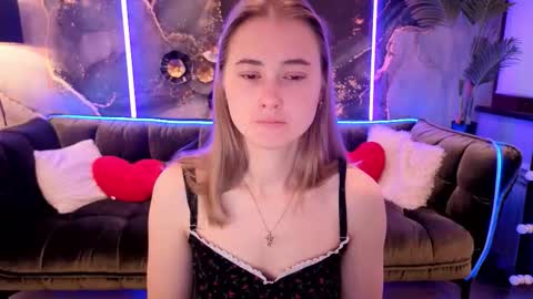 Alisa online show from 27, 9, 2025