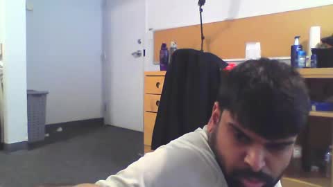 Snapshot of sundoog chatting on 5, 3, 2025 Sundoog online show from 5, 3, 2025