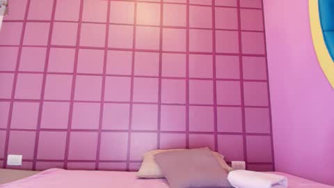 Snapshot of sunflower_28 chatting on 4, 10, 2025 Liss online show from 4, 10, 2025