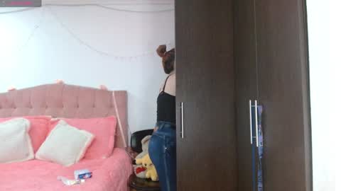 Snapshot of sunflower_dance chatting on 25, 1, 2025 Jeraldine online show from 25, 1, 2025
